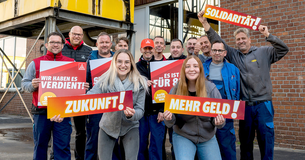 Aktive Gewerkschafter*innen bei Pacoma in Eschwege für 8 Prozent mehr Geld (Fotos: Martin Sehmisch)